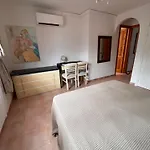 Sabina Villa *